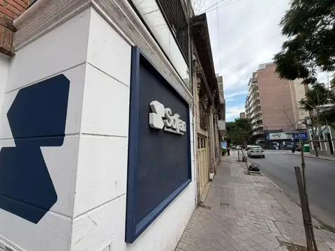 Oficina en Alquiler al Norte