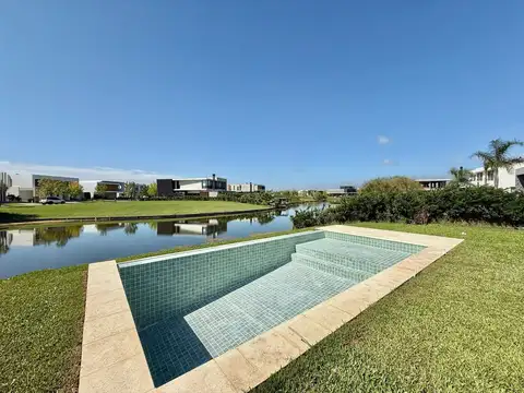 Casa en Venta de 5 dormitorios