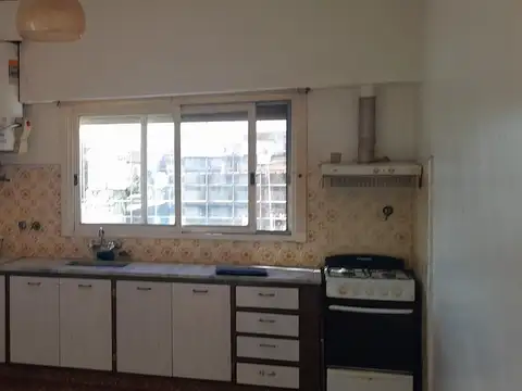 Depto Tipo Casa 4 ambientes con 1 baño