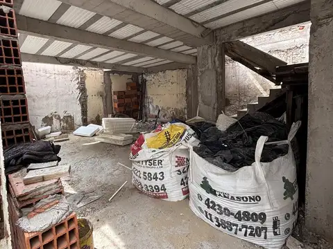 Depto Tipo Casa en Venta en Paternal, USD 80.000