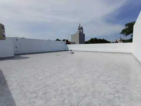 Depto Tipo Casa en Venta en Mataderos, USD 190.000