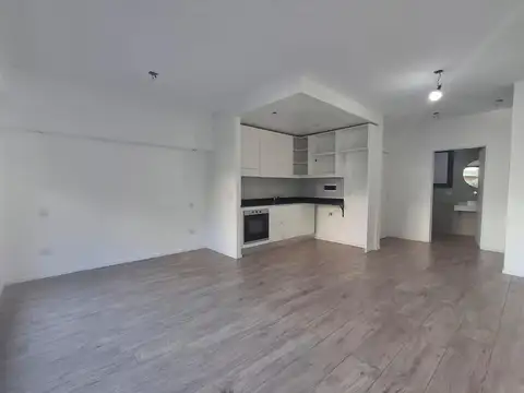 Oficina en Alquiler en Villa Urquiza, $ 580.000