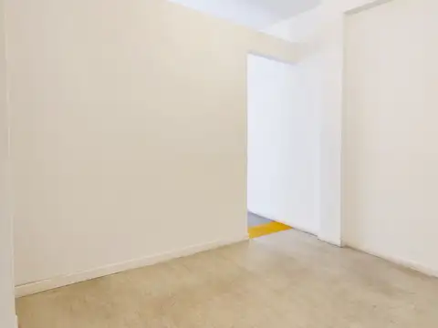 Oficina en Alquiler en Avellaneda, $ 300.000