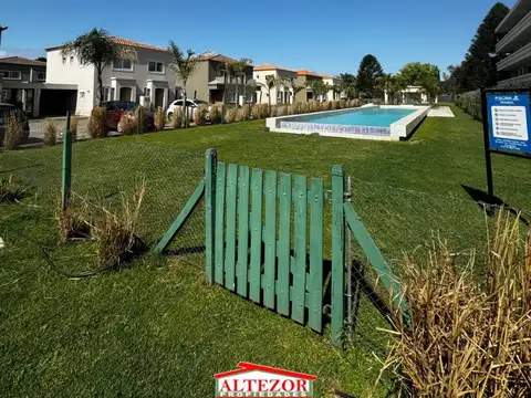 Saravi village Pilar deptos dos y tres ambientes a estrenar