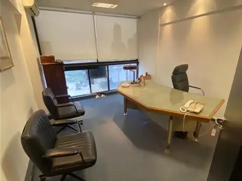 Oficina en Alquiler 40 años