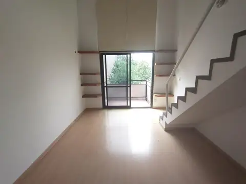 Departamento en Alquiler con 1 cocheras