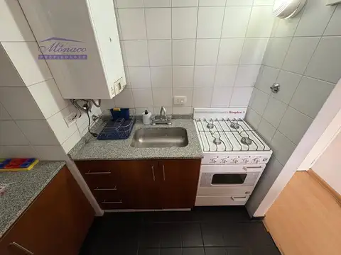 Departamento en Alquiler con 1 cocheras