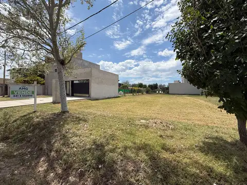 Terreno en Venta en Roldan, USD 24.000