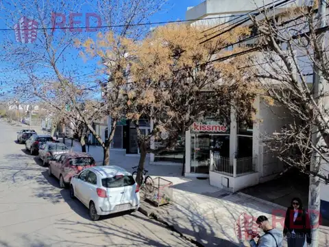 Local en Venta 40 años