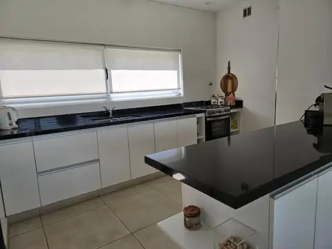 Nuevo Valor  =) Casa en barrio privado club de campo Haras del Sur II, Brandsen