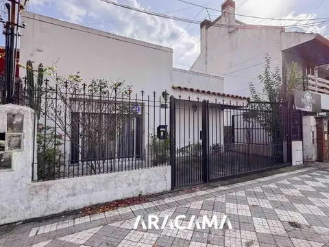 Venta de Casa 2 AMBIENTES Apta Credito Hipotecario en Monte Grande