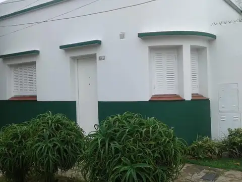 PH Tipo Casa 2 Amb Reconquista 674 Barrio Parque