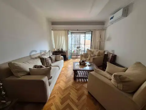 VENTA  DEPARTAMENTO 4 AMBIENTES MAS DEPENDENCIA , BALCÓN,  COCHERA  EN BELGRANO.