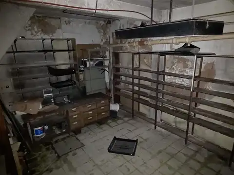 Local en Alquiler 50 años