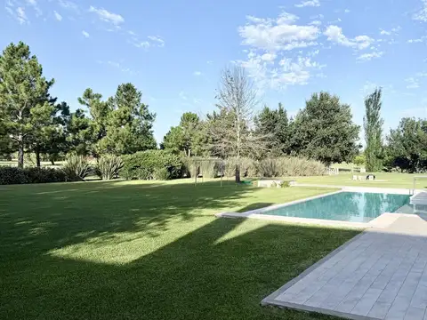 Casa en Alquiler Temporal de 4 dormitorios