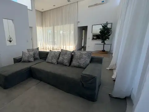 Casa en Alquiler Temporal 10 años