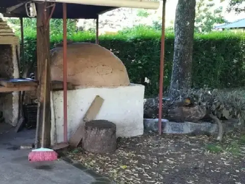 HERMOSA QUINTA EN MORENO, 2700 MTS