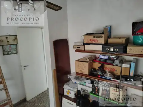 Casa 3 ambientes en venta en Castelar