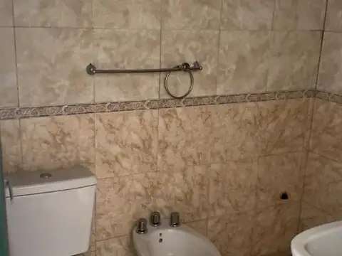 San Lorenzo (c. 102) 5900