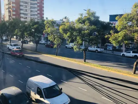 ALQUILER DE DEPARTAMENTO EN MARTINEZ CON COCHERA
