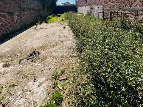 Terreno en Venta, FOS 70