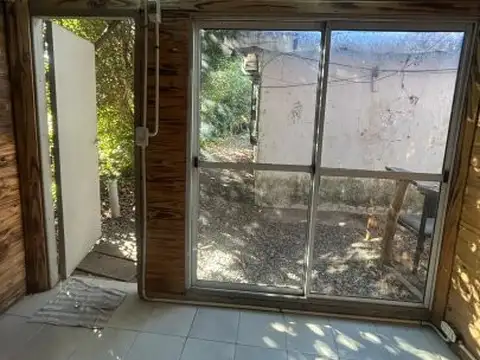 ALQUILER de CABAÑA DE DOS PISOS -SERVICIOS INCLUIDOS-EXCELENTE OPCION