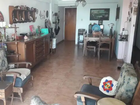 Departamento 4 ambientes con 1 baño