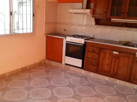 Casa en Venta en Moron, USD 49.000