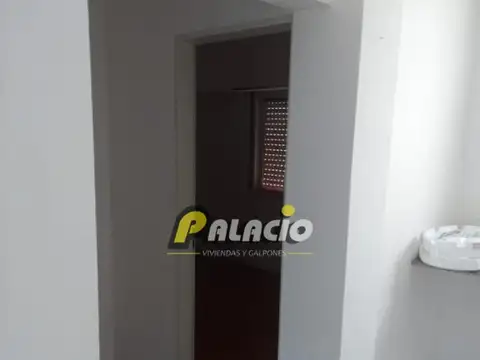 Depto Tipo Casa en Alquiler en Loma Hermosa, $ 430.000