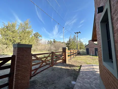Casa en Venta en Salvador María, USD 99.000