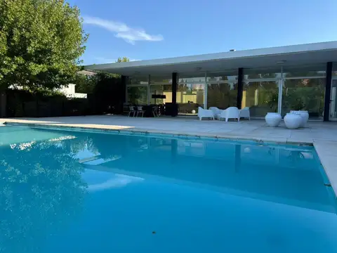 Casa en Pilar