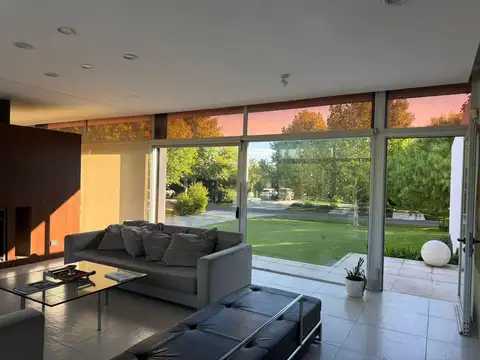Casa en Venta al Noreste