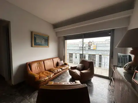 Departamento 4 ambientes con 2 baños