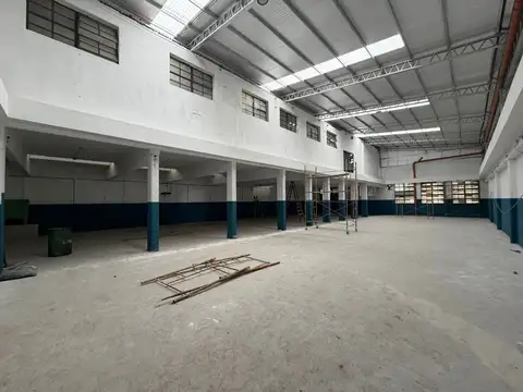 Galpon en Alquiler en Villa Martelli, USD 7.500