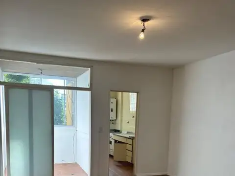 Tres Arroyos 2900, Piso 2°