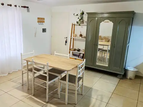 Deán Funes 1900, Piso PB