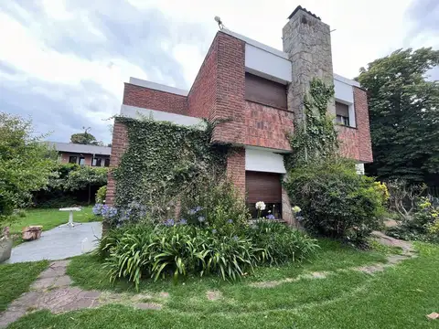 Casa en Venta en Mar Del Plata, USD 290.000