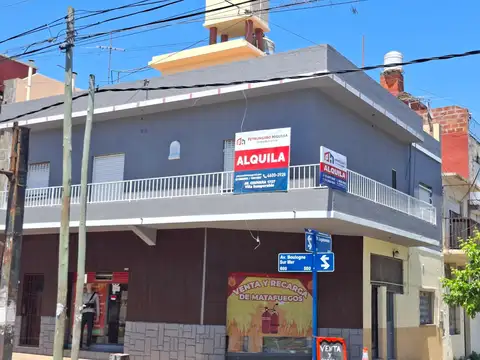 Amplio departamento en alquiler ideal profesional en Tablada