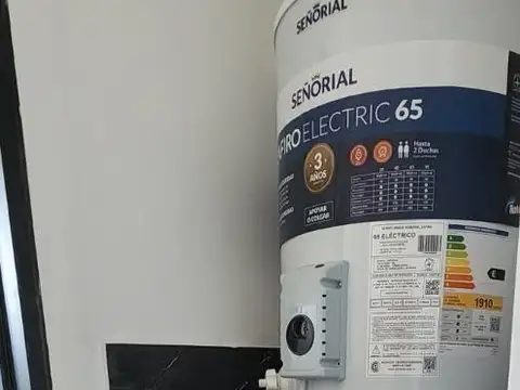 DEPARTAMENTO MONOAMBIENTE CON PARRILA  Y PATIO EN PB