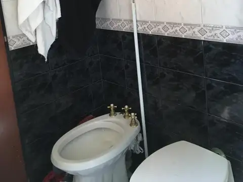 Hermosa y comoda casa 4 ambientes con inmejorable ubicación