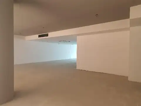 Oficina en Venta al Este