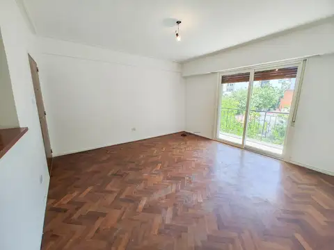 Congreso 2294 , Piso 4