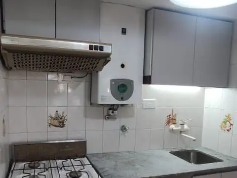 Servando Bayo 700, Piso 4