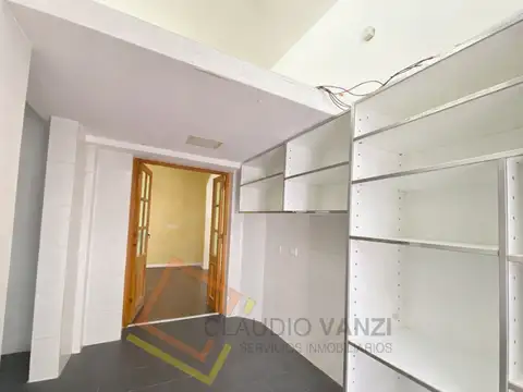 Local en Alquiler 60 años