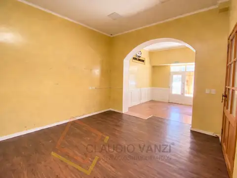 Juramento 1400, Piso PB