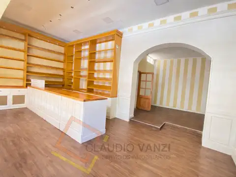 ALQUILER – LOCAL COMERCIAL SOBRE AV. JURAMENTO, A METROS DE AV. LIBERTADOR