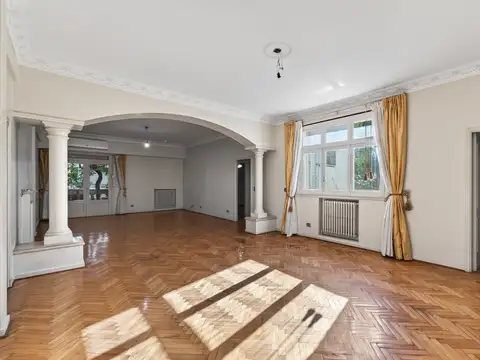 PISO EN VENTA - VILLA PUEYRREDON - 7 AMBIENTES