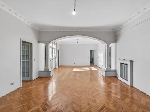 Departamento en Venta de 5 dormitorios