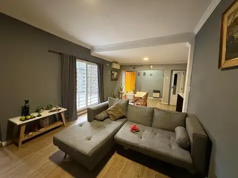 Depto Tipo Casa en Venta de 2 dormitorios