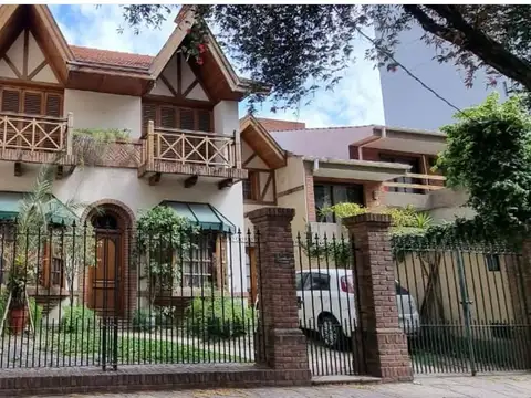 Casa en Venta en Lanus Oeste! Ideal Inversión!